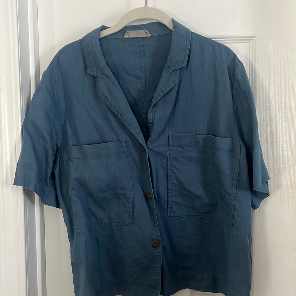 Everlane boxy blouse in linen